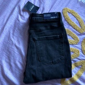 Forever 21 Dark Gray Skinny Jeans NWT✨
